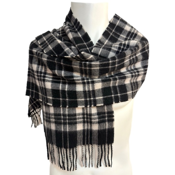 FRAAS Black & White Wool Plaid Scarf 🇩🇪 – NWT - Picture 1 of 11